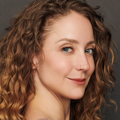 Headshot of Claire Camp